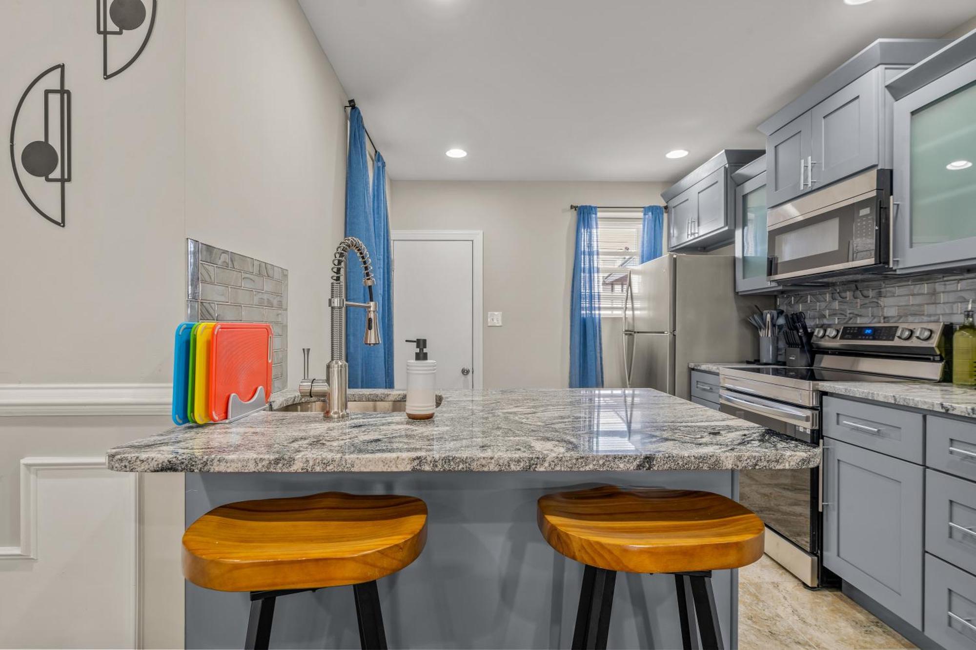 Uptown Gem! A Family Home Free Early Check-In! Philadelphia Exterior photo